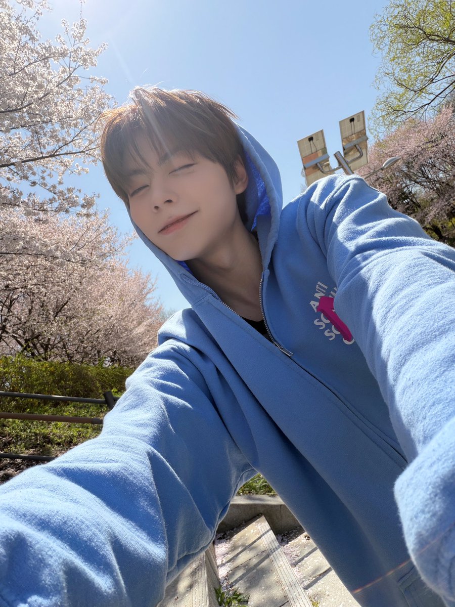 만듀 . . 🥟 tweet media