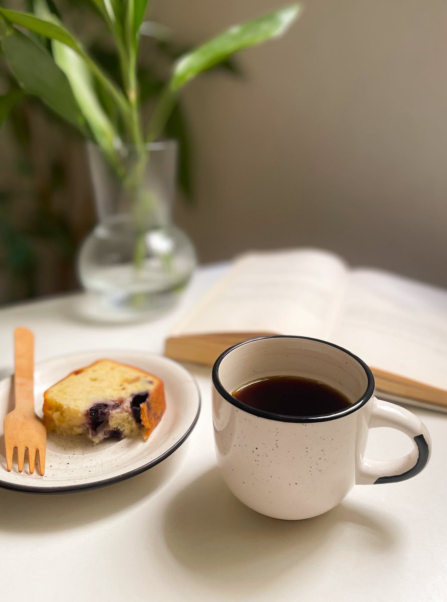 ᗷᗪOOᖇ . ♪ ☕︎︎ tweet media