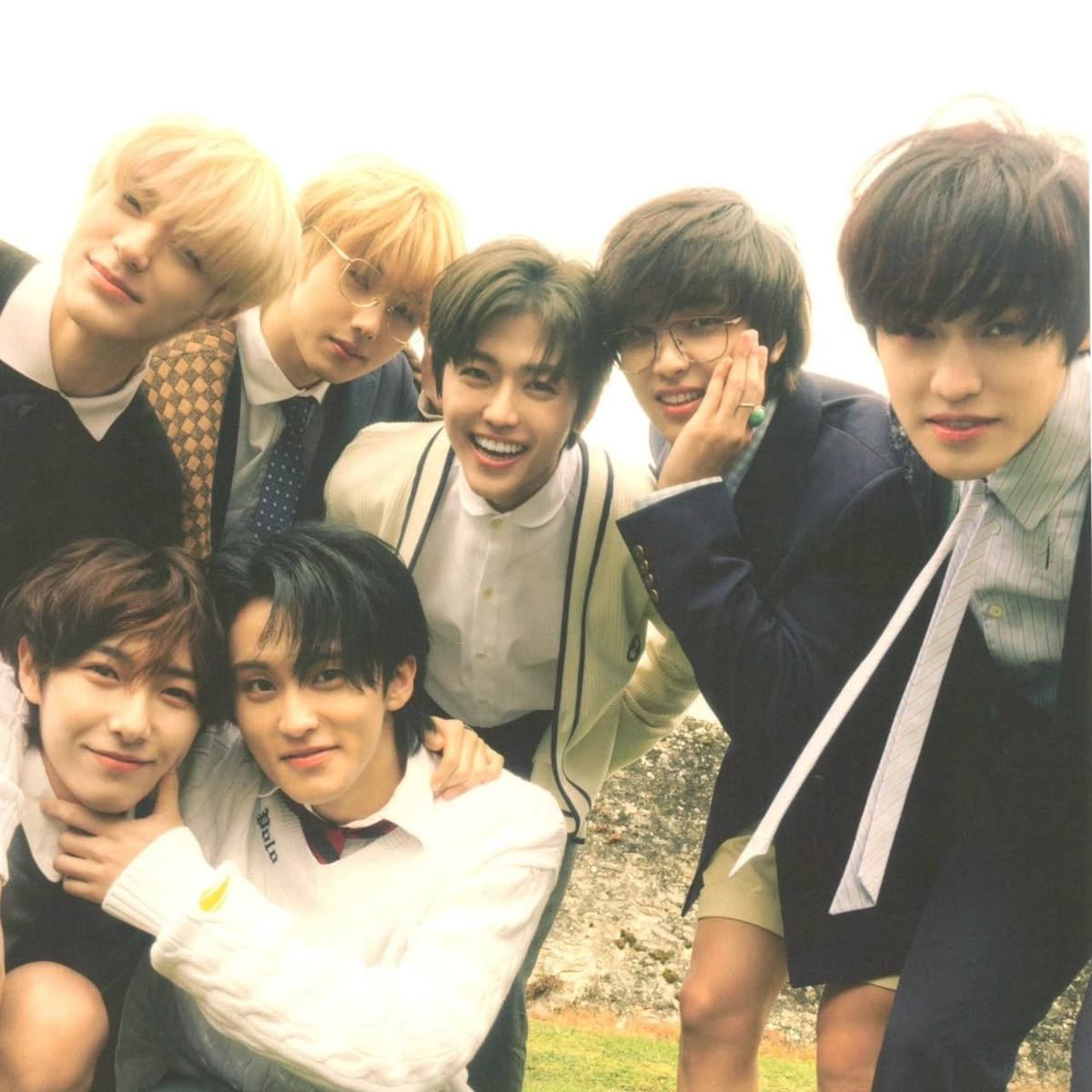 angel #7 tweet media