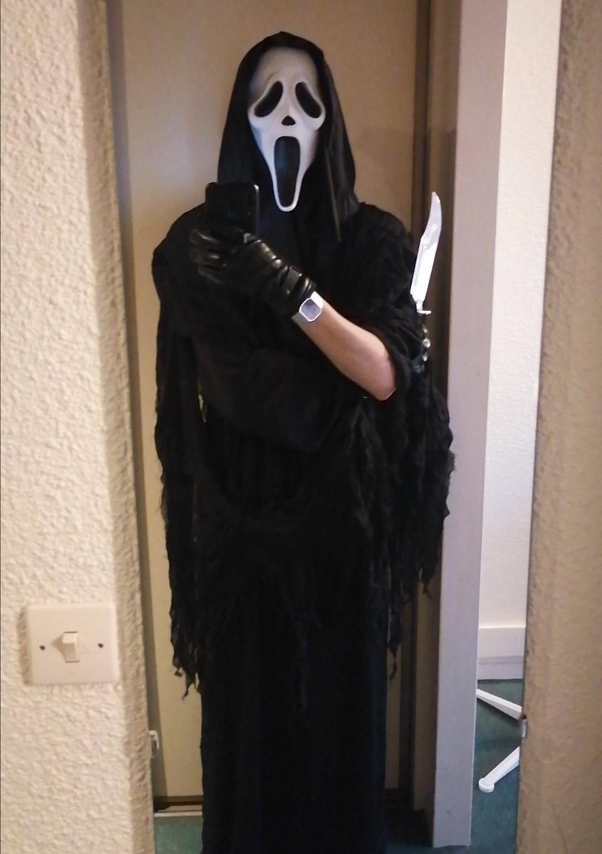 𝑽𝒂𝒎𝒑𝒊𝒓𝒆V̸i̸d̸ ✵ tweet media