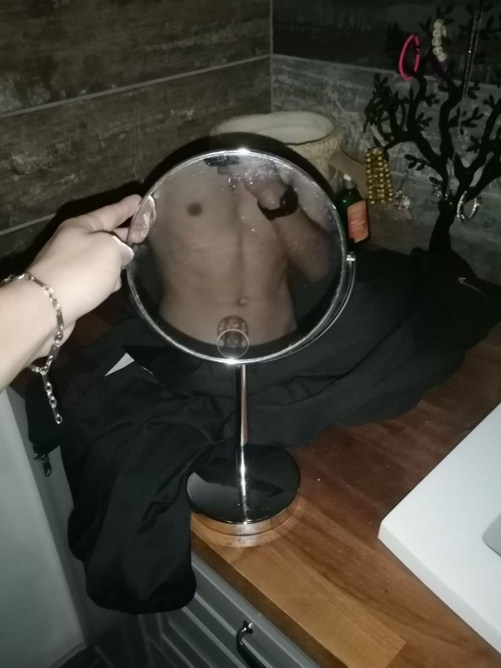 𝑽𝒂𝒎𝒑𝒊𝒓𝒆V̸i̸d̸ ✵ tweet media