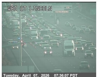 KCBSAMFMTraffic's tweet image. UPDATE 745am #Fairfield #Interstate80 Westbound past Air Base Pkwy now just the right lane is blocked, all the others are open! Traffic is jammed but recovering from Alamo #Vacaville.  📷Caltrans #KCBSTraffic
