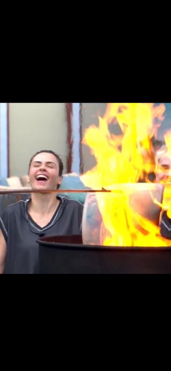 Carolina Constantino tweet media