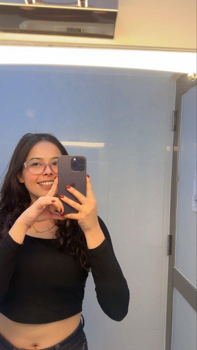 प्रतिभा अधिकारी tweet media