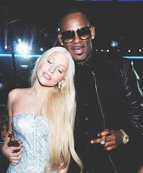 NICKI DIS NICKI DAT tweet media