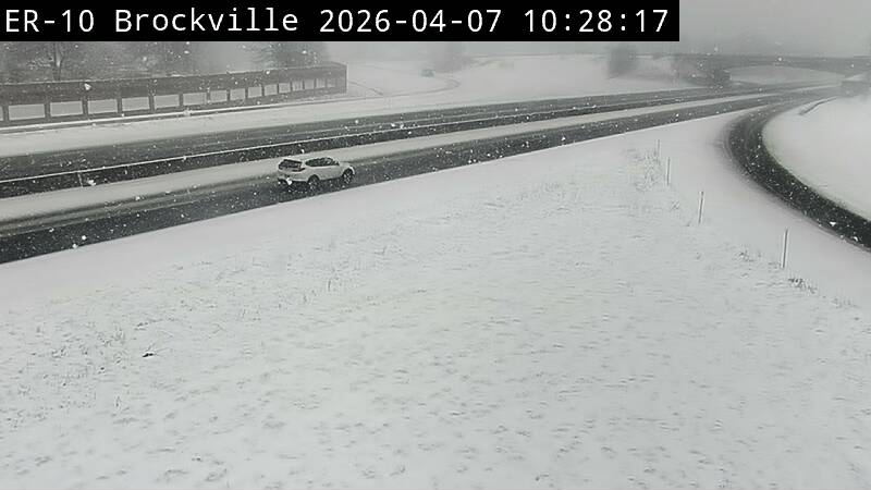 WxOntario1's tweet image. It's a Sprinter Wonderland out there across most of Southern #Ontario 😅

Good news, snow wraps up within the next couple of hours

Most of the snow should melt by the end of the day, by tomorrow afternoon, this event will be a distant memory with temps in the mid/ upper single