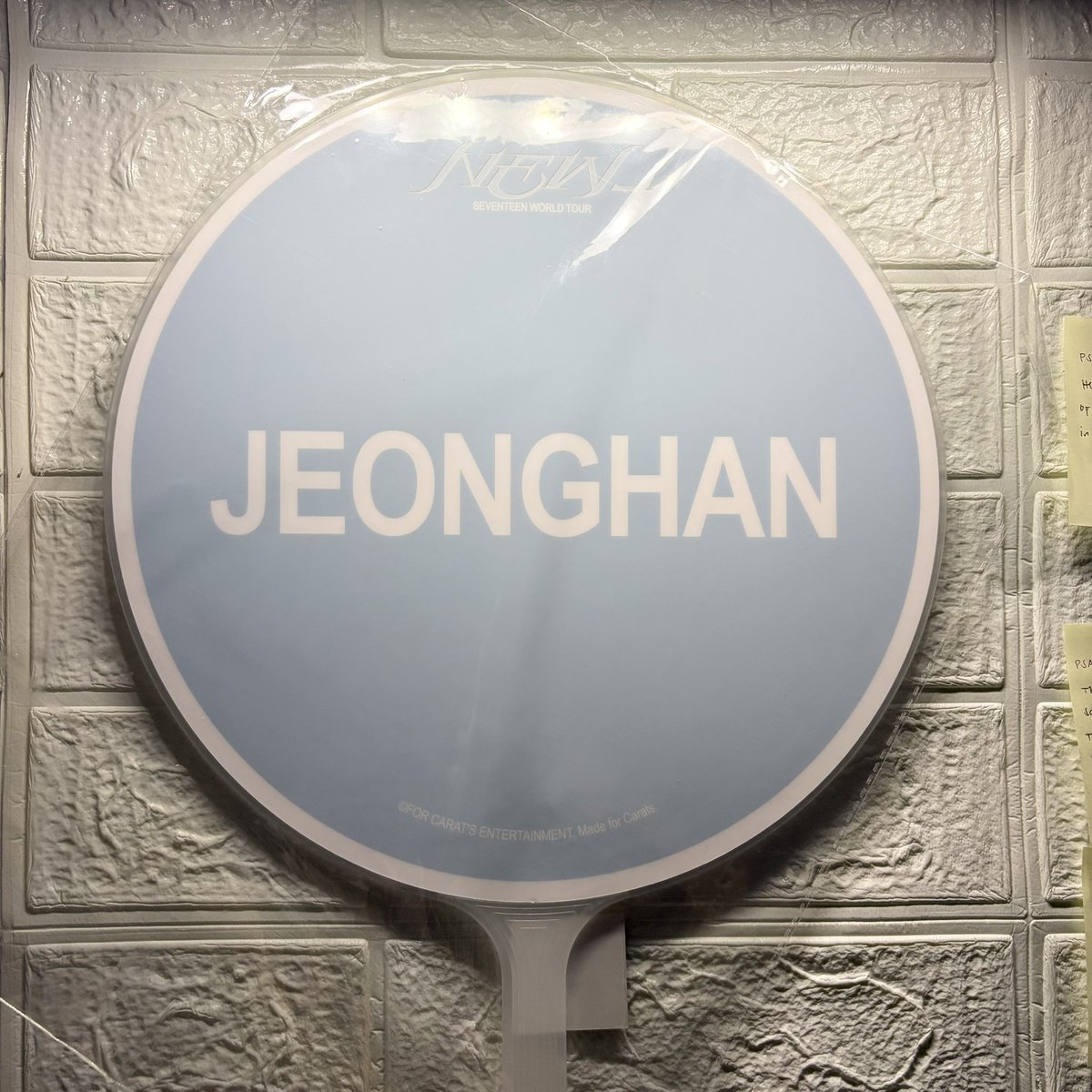 wts lfb ph svt 

jeonghan picket - 400 (if payo, 300)

- fanmade / unofficial
- same size like the official picket
- bought from @/soongyuexe

- payo or 3 days dop
mop: gcash / mod: direct jnt

# seventeen svt jeonghan picket
