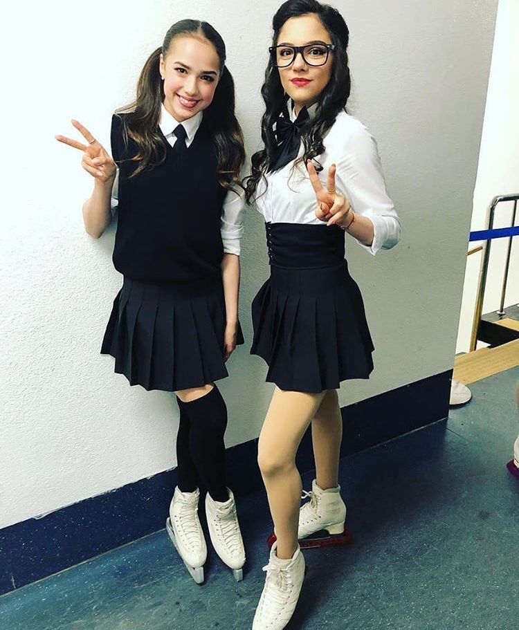 samodelkina world domination 2027 tweet media