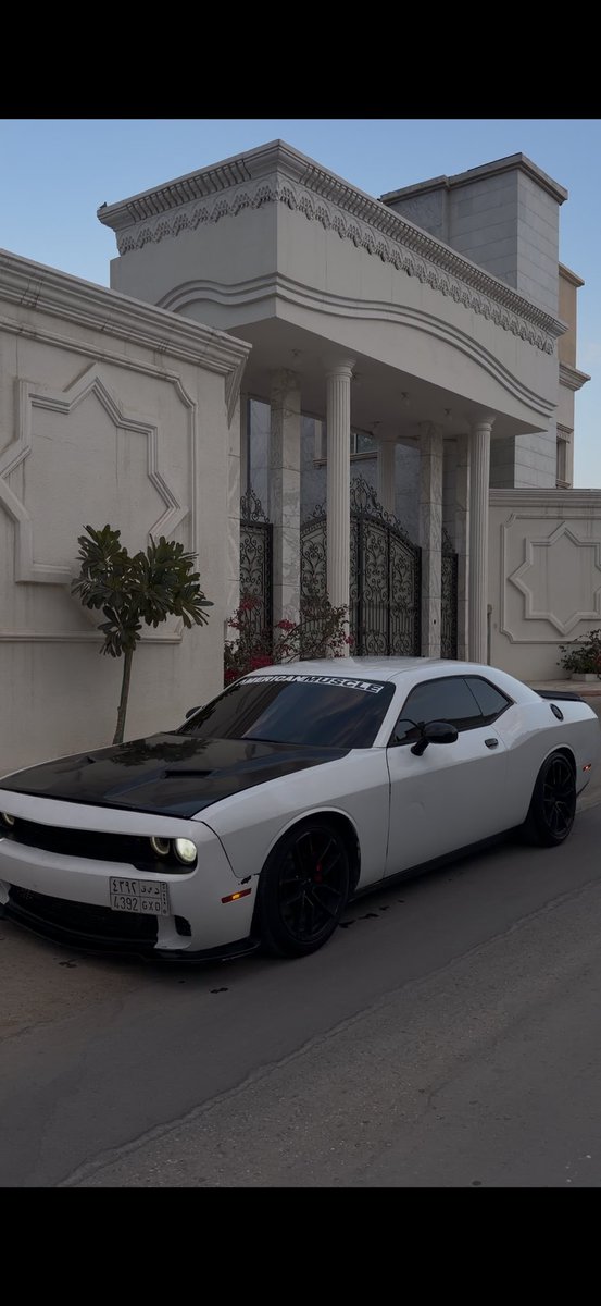 عزّام tweet media