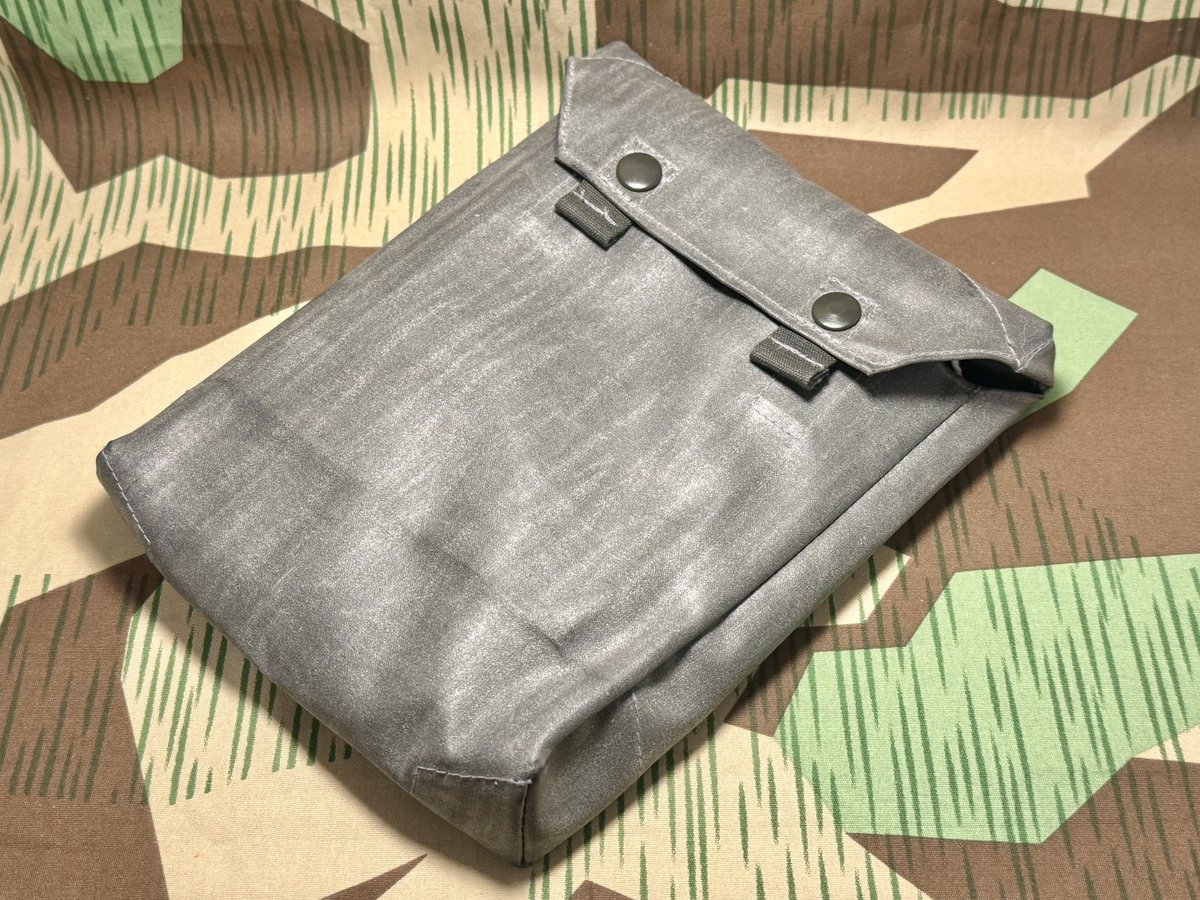 アイヘンバウム ミリタリア tweet media