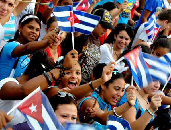 Caique_Cuba's tweet photo. @PasionXCuba2022 @DiazCanelB @UJCdeCuba @MMarreroCruz @VidePvide "La juventud sabe luchar, sabe sacrificarse, sabe cumplir con su deber. No hay tarea difícil para la juventud cuando se propone realizarla."

#PasiónXCuba #FidelPorSiempre https://t.co/Z7iy4iCHFA