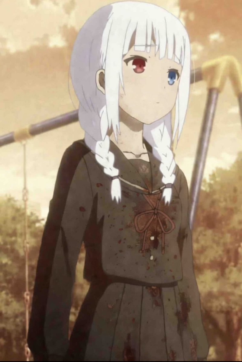 𝓦𝓱𝓲𝓽𝓮 𝓠𝓾𝓮𝓮𝓷 ♛ tweet media