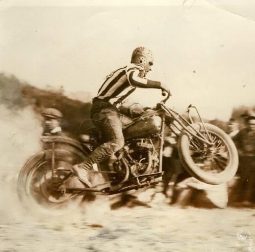 Jeff Smith tweet media