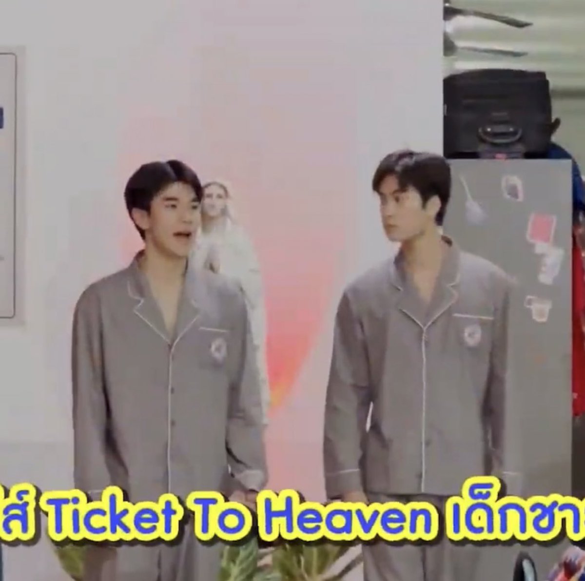 비타민 ≽🎀•⩊•^≼4 u tweet media