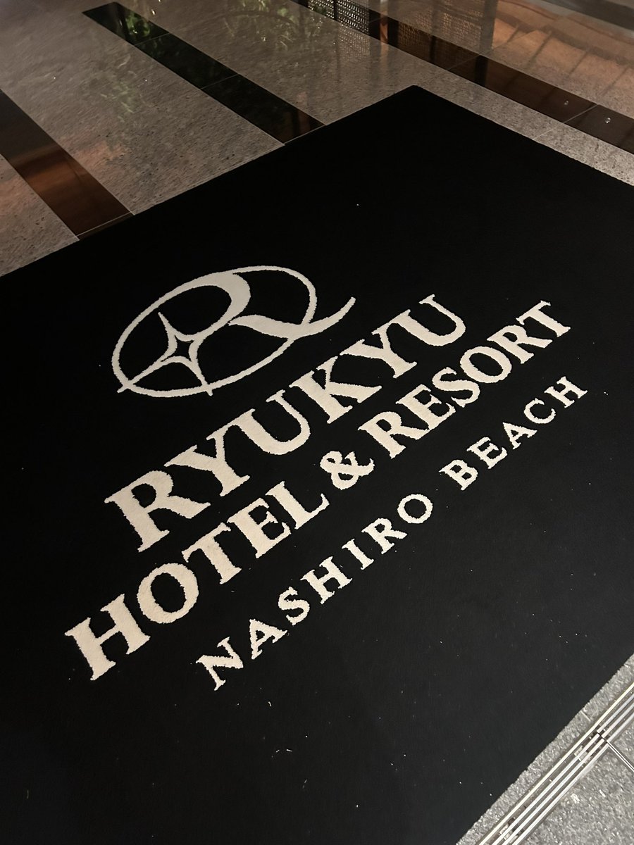 ズンチーはトミシロの羽賀健二です。 tweet media