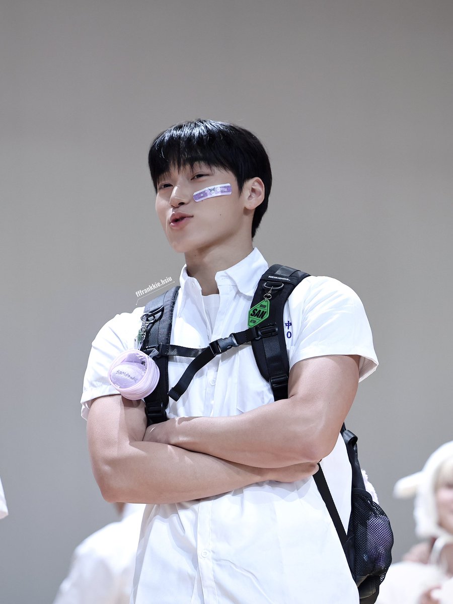 260406

내 학창 시절엔 왜 이런 친구가 없었을까? 
( •︠ˍ•︡ )

#최산 #산  #CHOISAN #SAN  #에이티즈 #ATEEZ