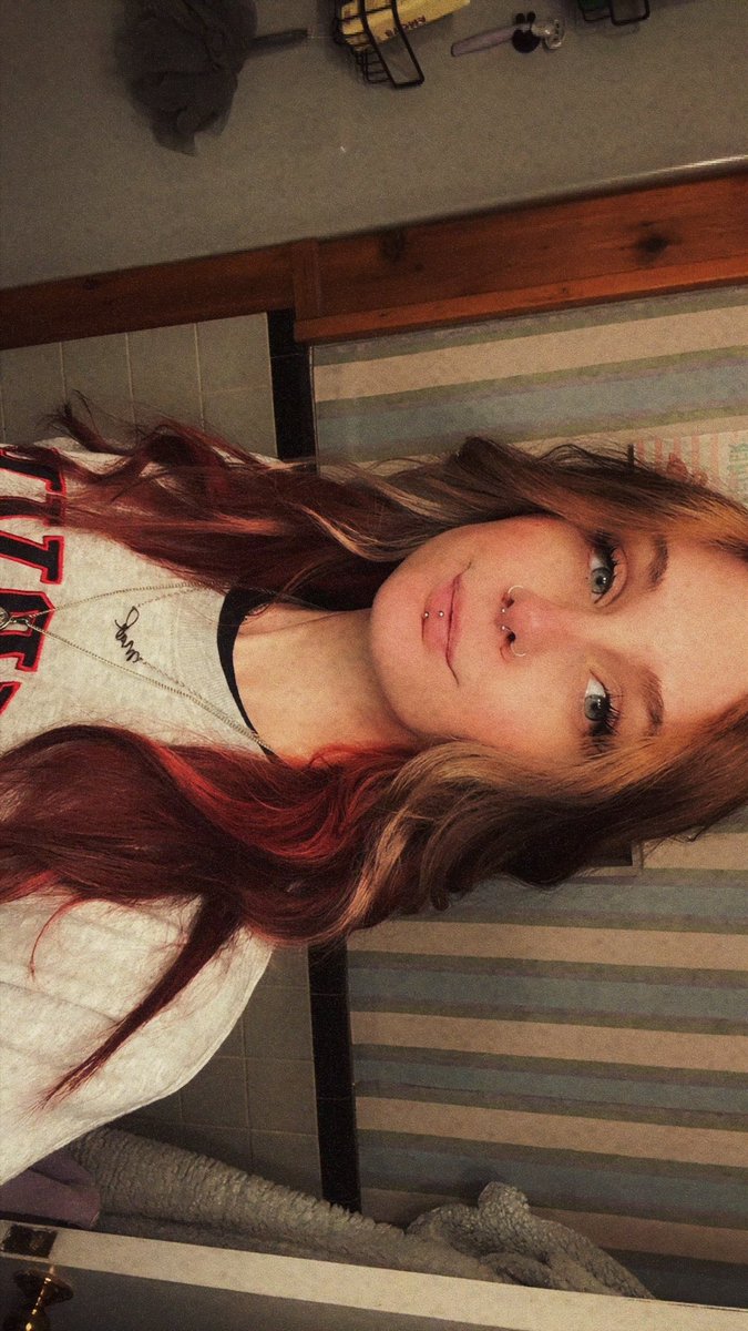 blazimeg's tweet photo. repost bc this is my fav pic of myself rn hehe 🪽 https://t.co/LYwxKFFdpL