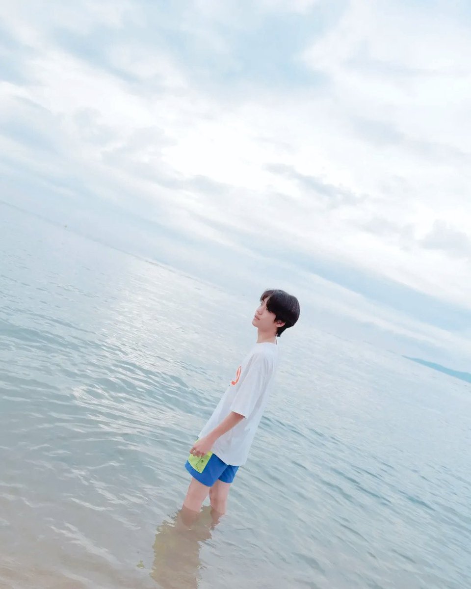 ALMOND PAGE tweet media