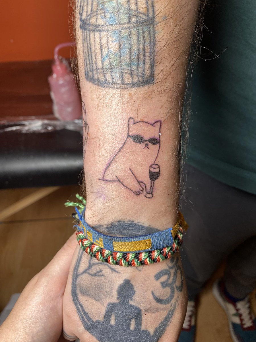 romiachabal's tweet photo. No subo mucha cosa acá pero me pueden seguir en mi página de ig brumatattoo_ 
Estoy empezando y tengo muchas promos disponibles 🩷 https://t.co/lVwnvGE8C4