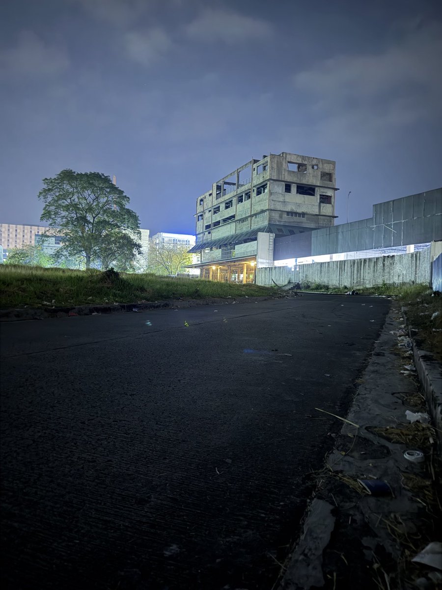 @Alterneosuckertripper tweet media