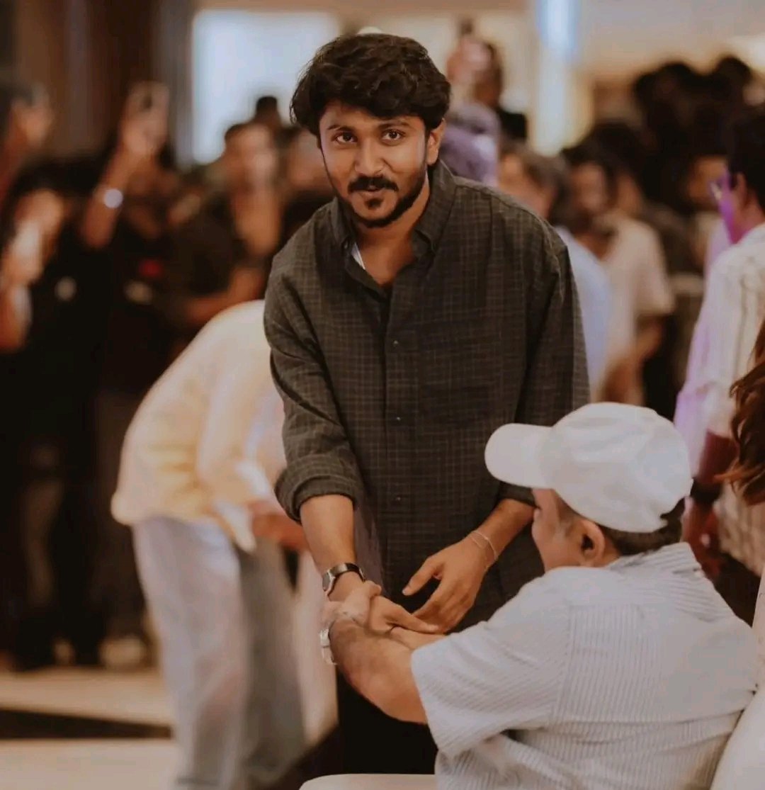 ananthu___ tweet media