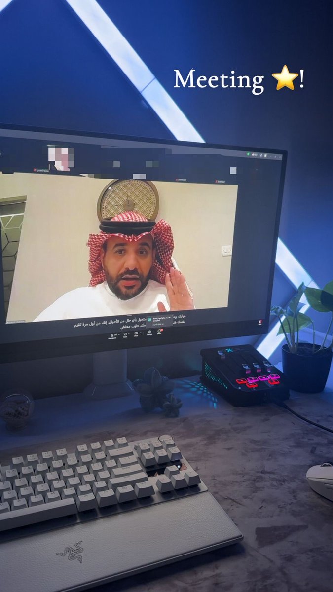ManarKsu_'s tweet photo. اشكر المحامي ثامر @thamer797 ، و كذلك @LawNahj على تقديم هذه الورشة الاحترافية.

والمعلومات كانت مفيدة جدًا ومثمرة وساعدتني في تطوير مهاراتي القانونية !~

سعيدة بمشاركتي في برنامج نهج القانوني✨ https://t.co/6gCMifKO6k