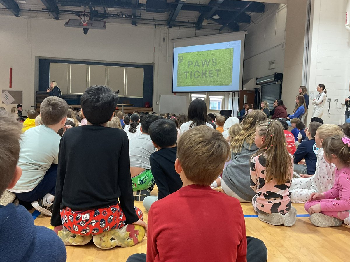PrimaryPassions's tweet photo. Yesterday we had an all school meeting to show how we are going to resolve conflicts as a school! @teach_katie read a story to the whole school, we acted out some skits to show the #madisonway, and we laid out our golden ticket rewards!
#responsiveschools #responsiveclassroom https://t.co/bZx5ZcepDH