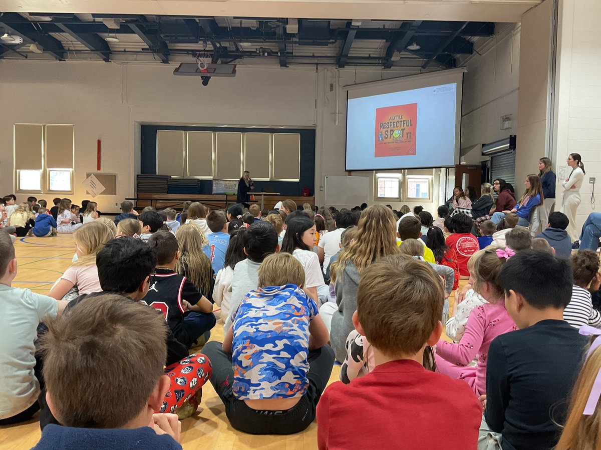 PrimaryPassions's tweet photo. Yesterday we had an all school meeting to show how we are going to resolve conflicts as a school! @teach_katie read a story to the whole school, we acted out some skits to show the #madisonway, and we laid out our golden ticket rewards!
#responsiveschools #responsiveclassroom https://t.co/bZx5ZcepDH