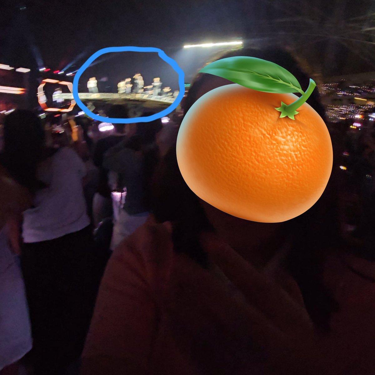 moon 🍊 tweet media