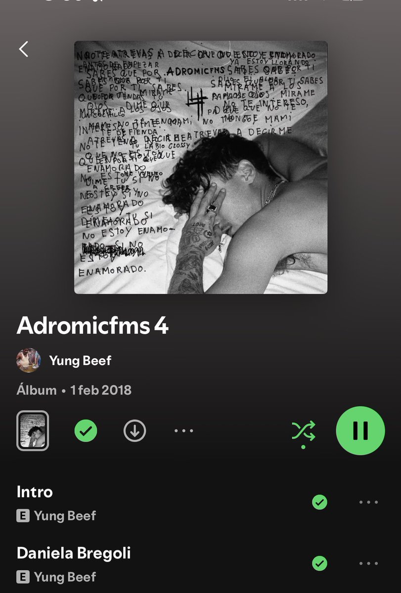 molly 💒 tweet media