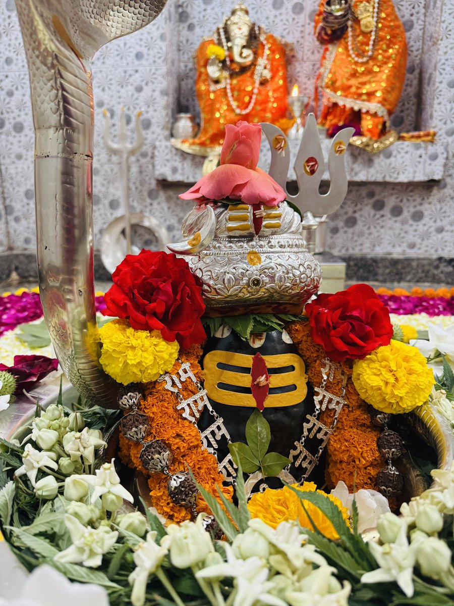 neelkanthtemple's tweet photo. शुभ रात्रि श्री नीलकंठ महादेव जी

📍 श्री नीलकंठ महादेव मंदिर उत्तराखंड https://t.co/pChklH533r