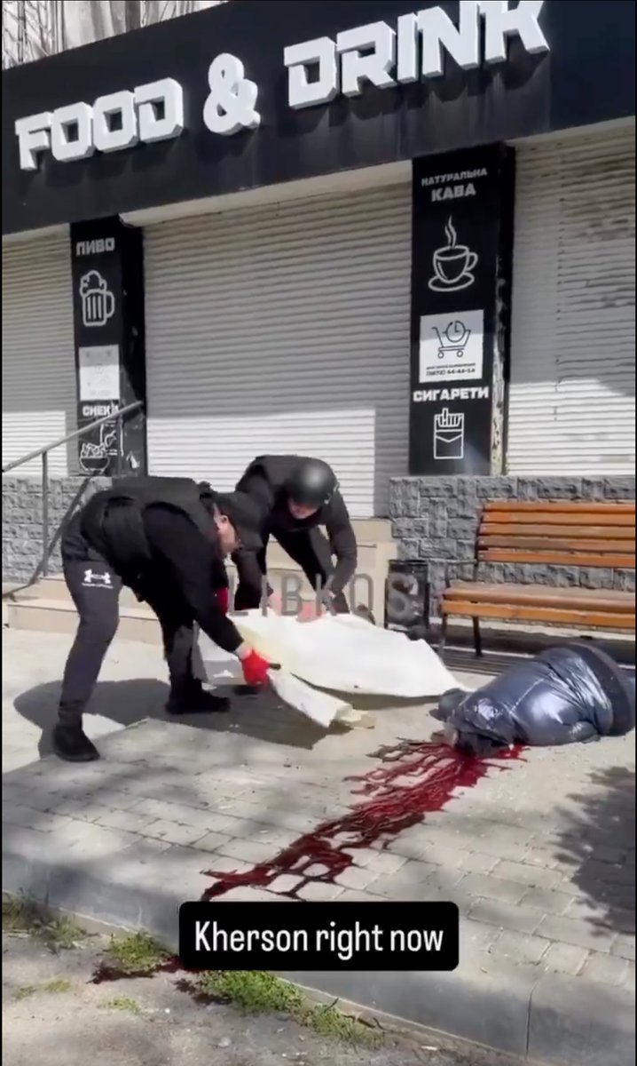 Cherson Stadt heute.
Ein weiteres Opfer des russischen Terrors.
Und AfD-Fans wundern sich über den Hass ...