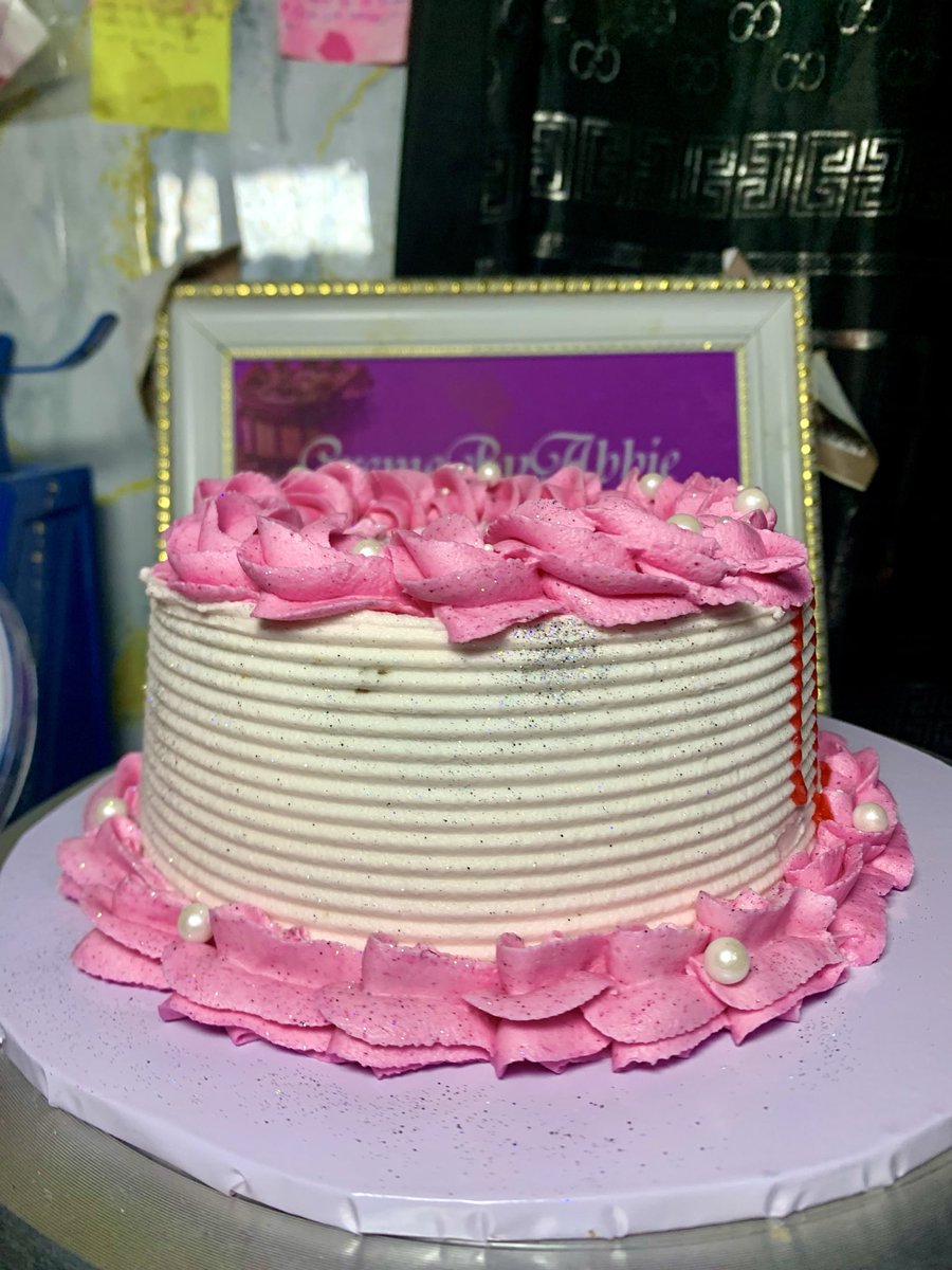 THE GLOBAL YOGURT SELLER tweet media