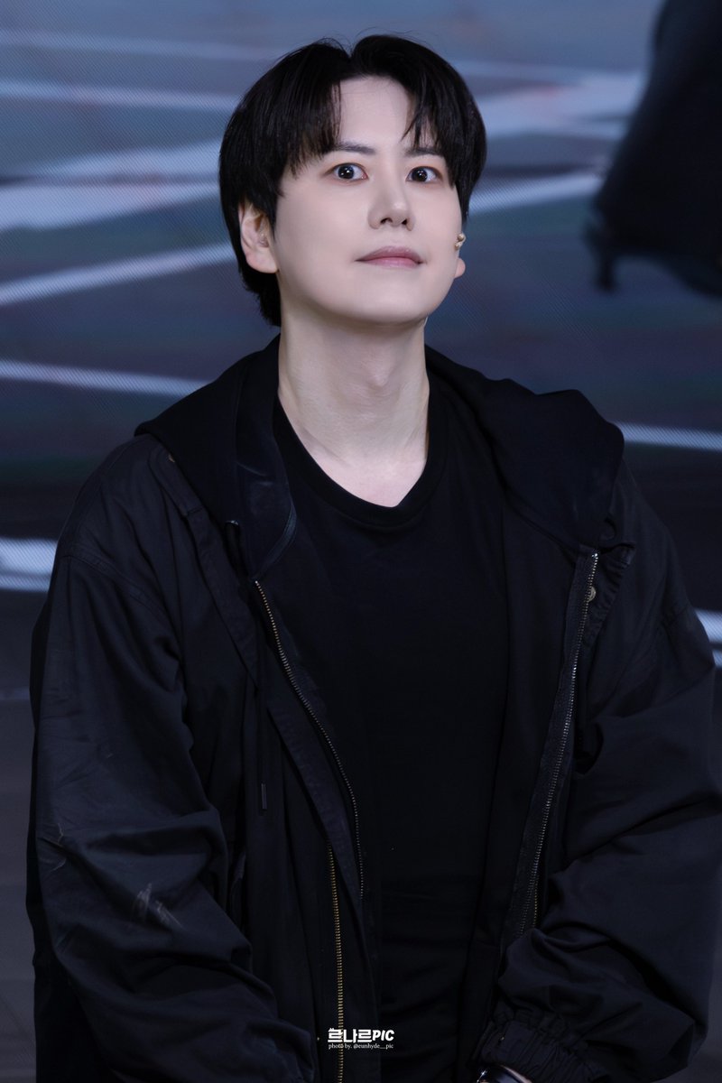 르나르Pic tweet media