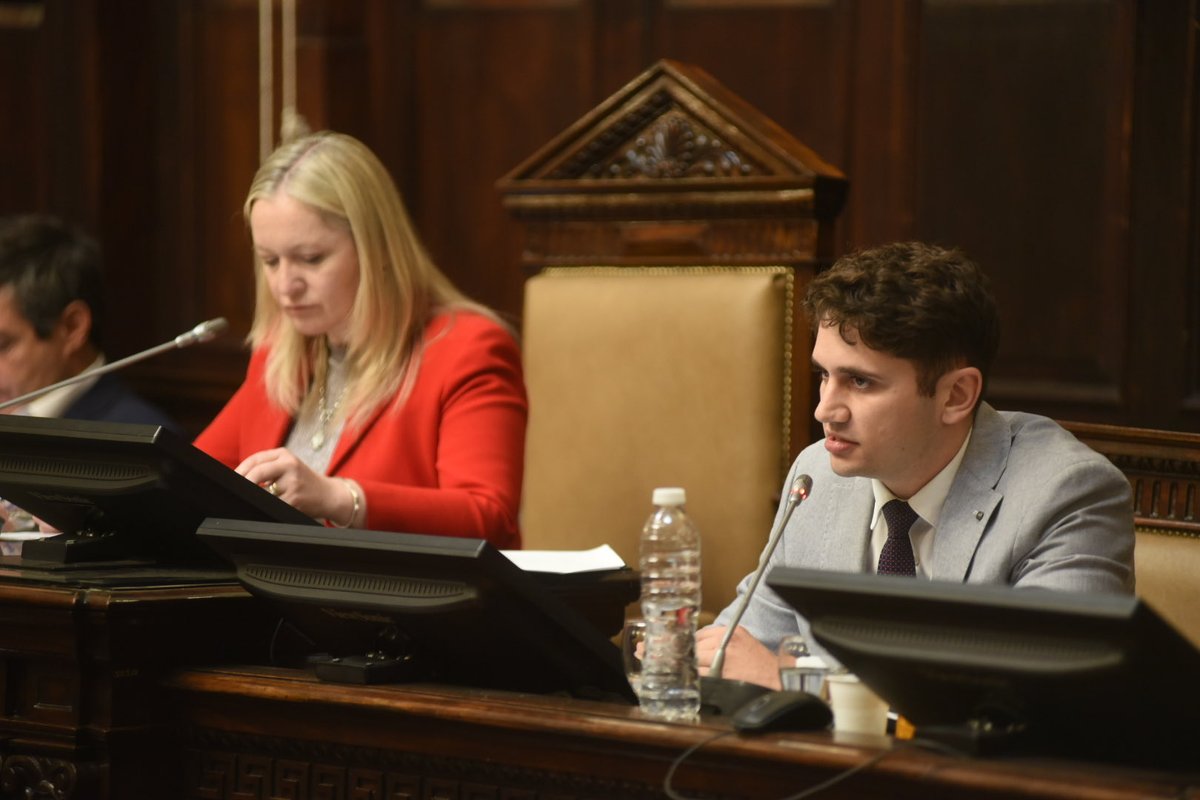 Yamel J. Ases tweet media