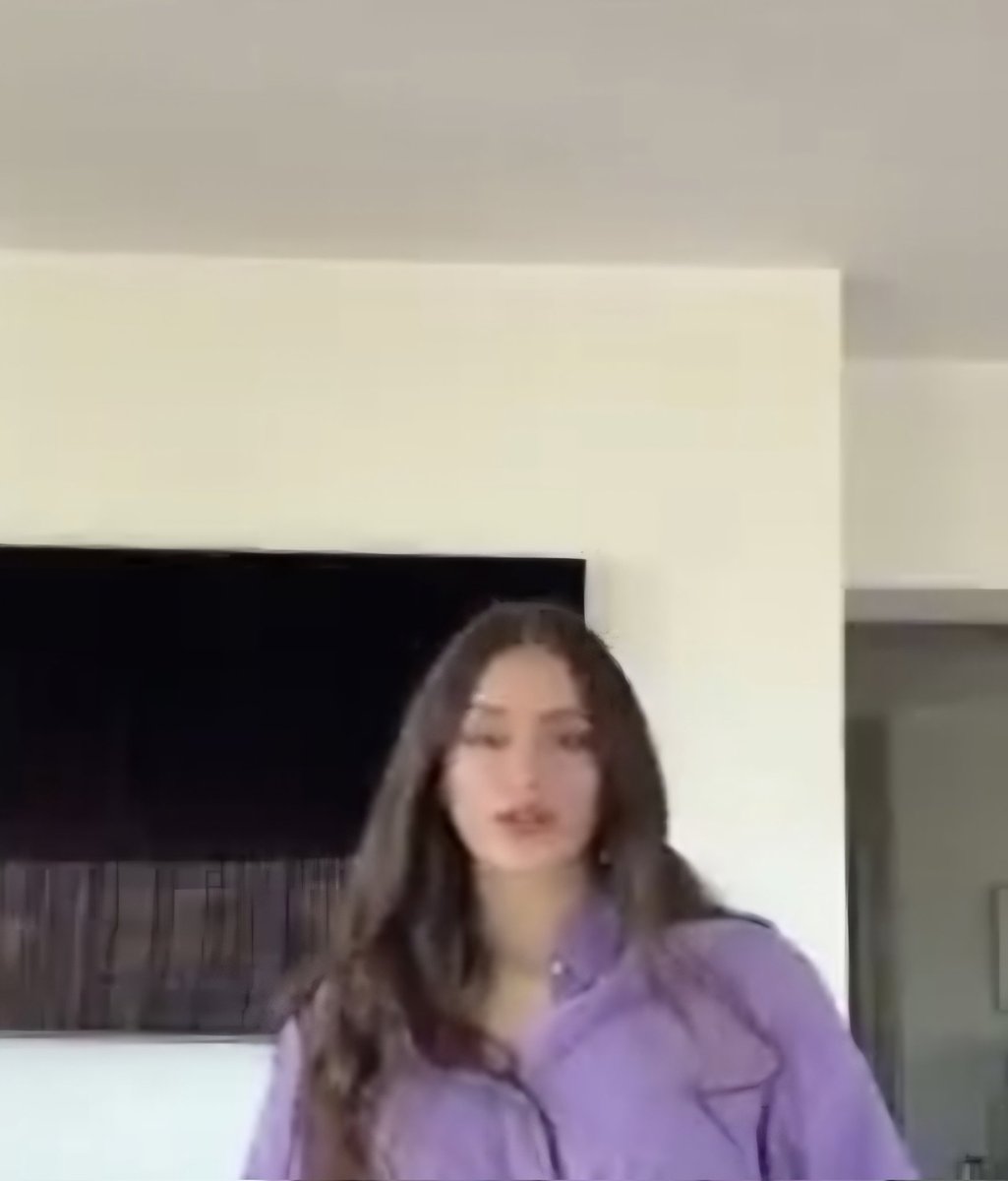 arielove tweet media