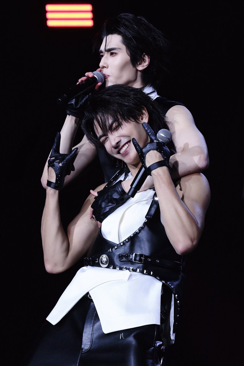 wei ˚˖𓍢ִ໋❀ tweet media