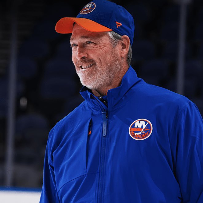 IslesTerritory's tweet image. A thank you post for Patrick Roy.

This guy was proud to be a coach of the New York Islanders. Took pride in wearing the logo. 

Always loved his passion he had for this organization.

Thank you Patty. #Isles