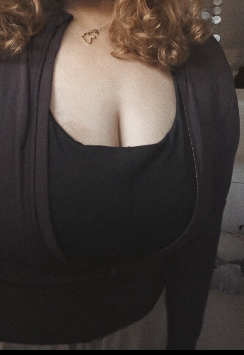 Moon🌙 tweet media