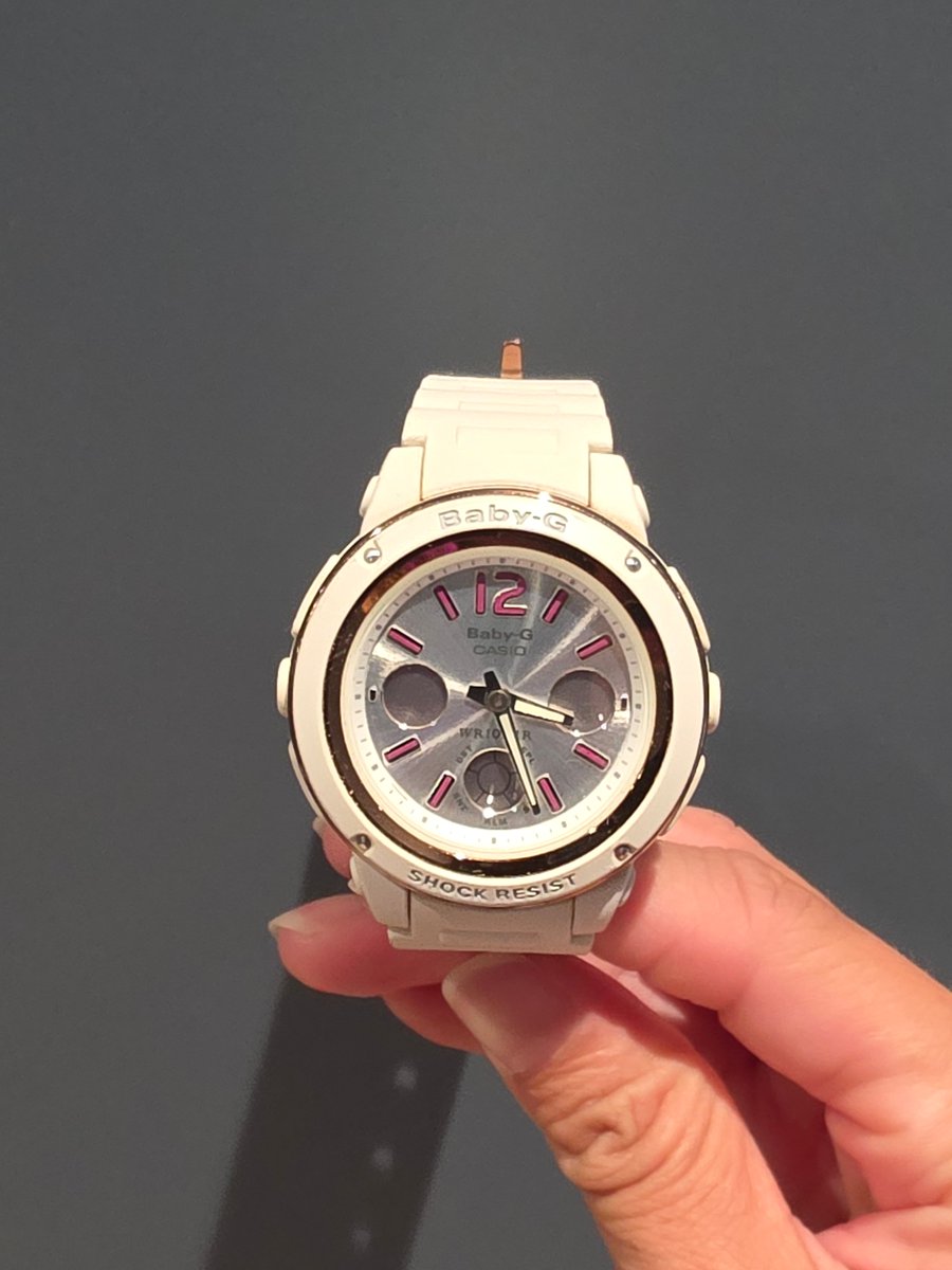 bug. ∞ tweet media