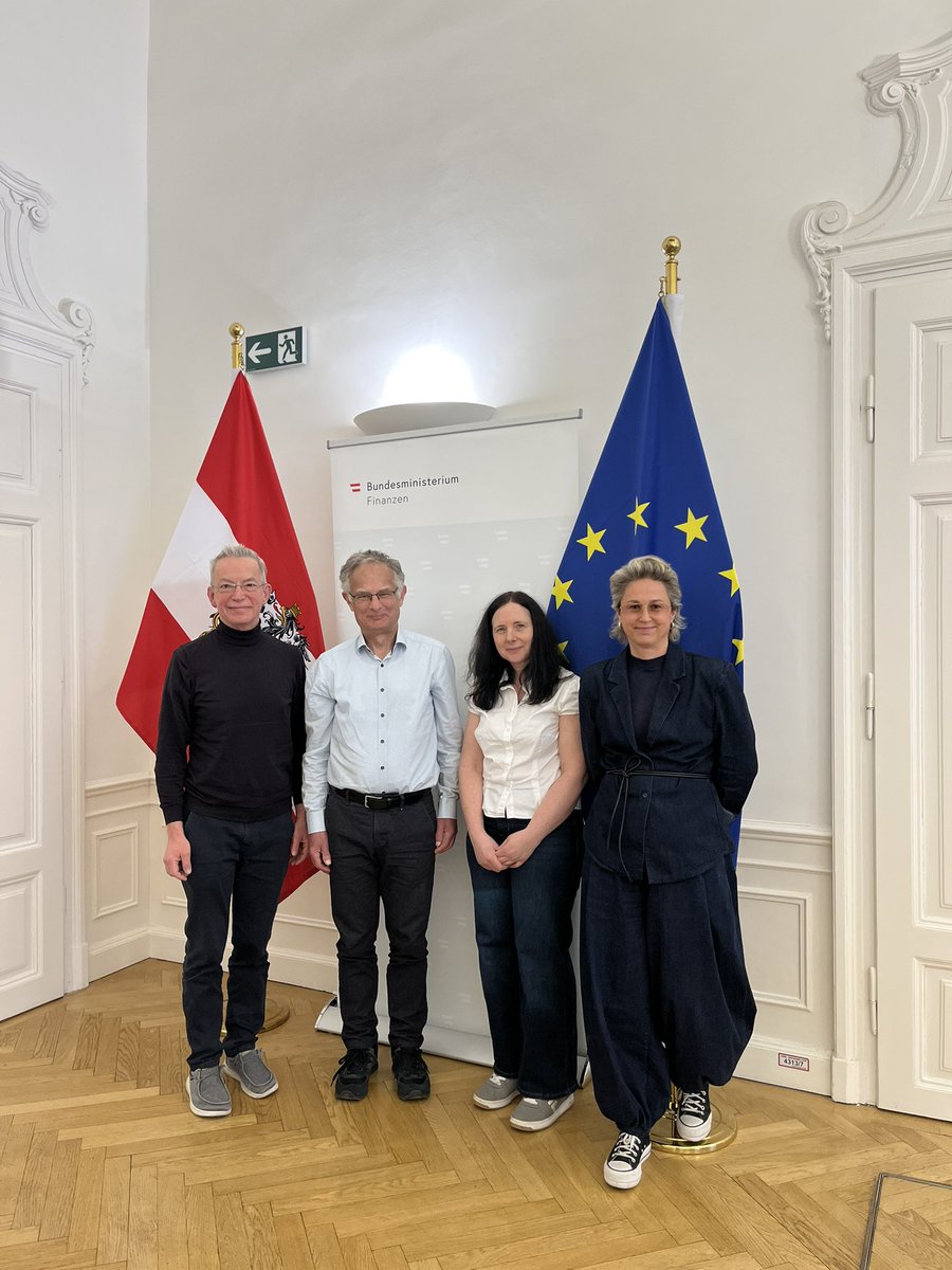 LandauDaniel's tweet image. Äußerst geschätzter Herr Finanzminister @MarterbauerM, nochmals vielen Dank für die Zeit, damit auch die Wertschätzung, für das so wichtige Thema (schulische) #Inklusion, #SPF uam 🙏