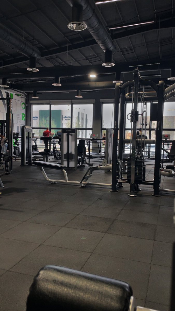 ضٓـيف .. tweet media