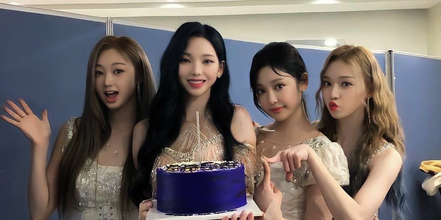 AESPA BASE 🎸 tweet media