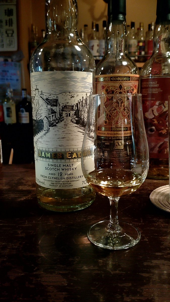 saka_wi1sky_he1's tweet image. 今日は色々と飲み比べ出来て良かった
改めて3杯セットってすごいね