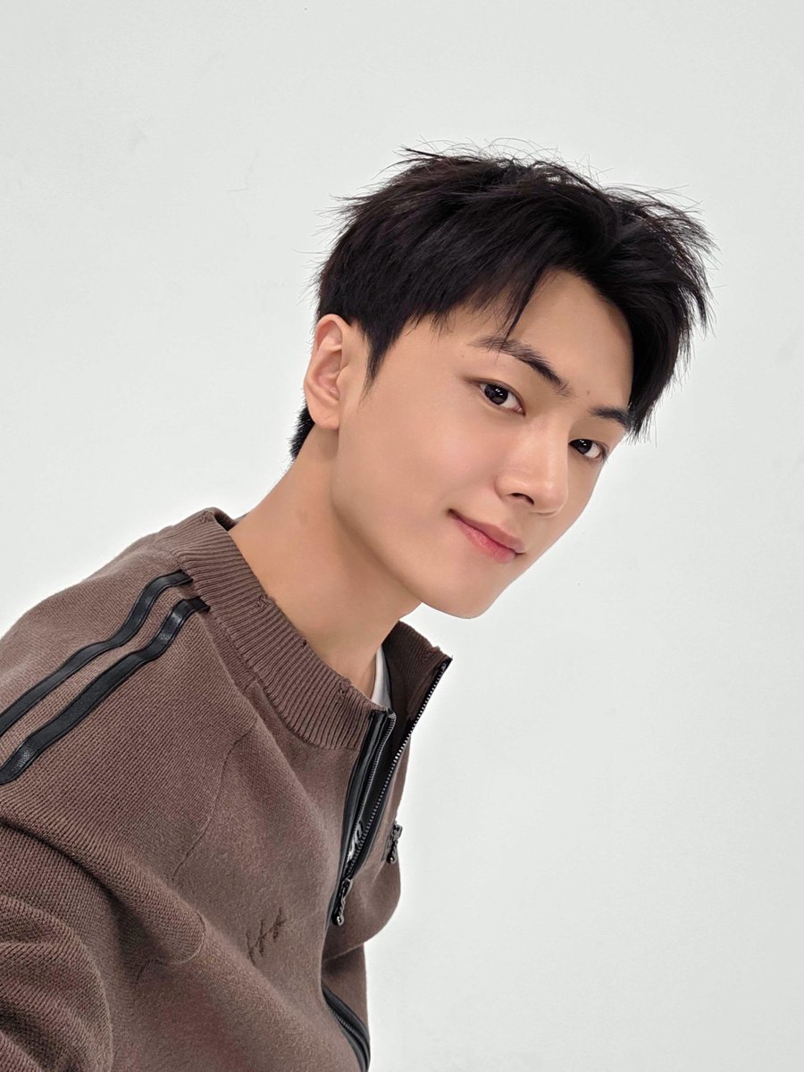 LUCKY 소녀(중콘) tweet media