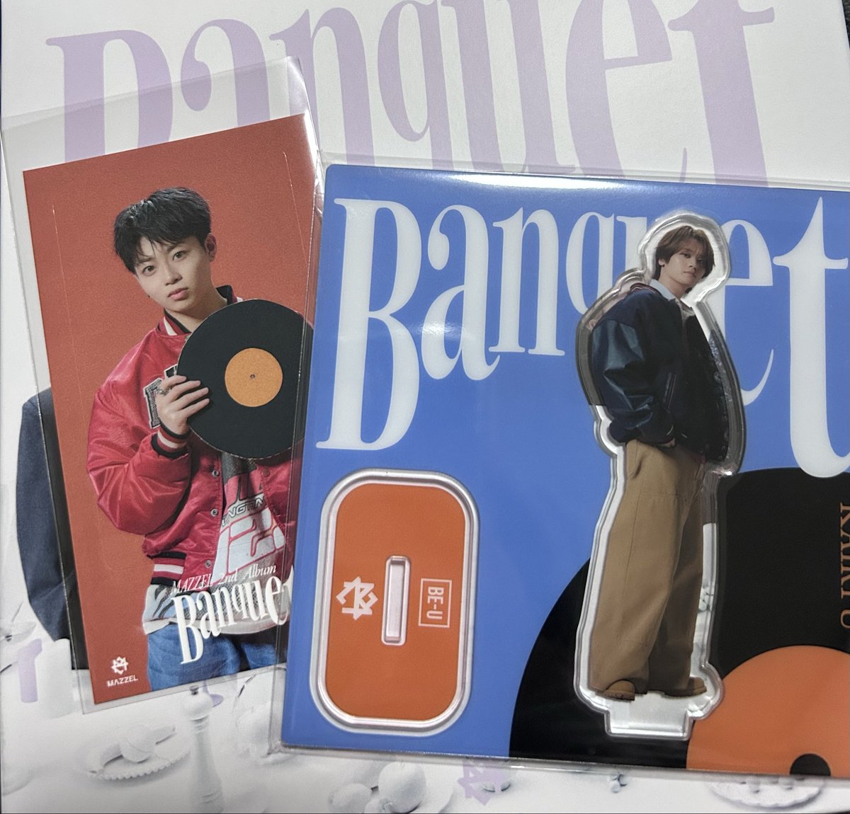 とろら tweet media