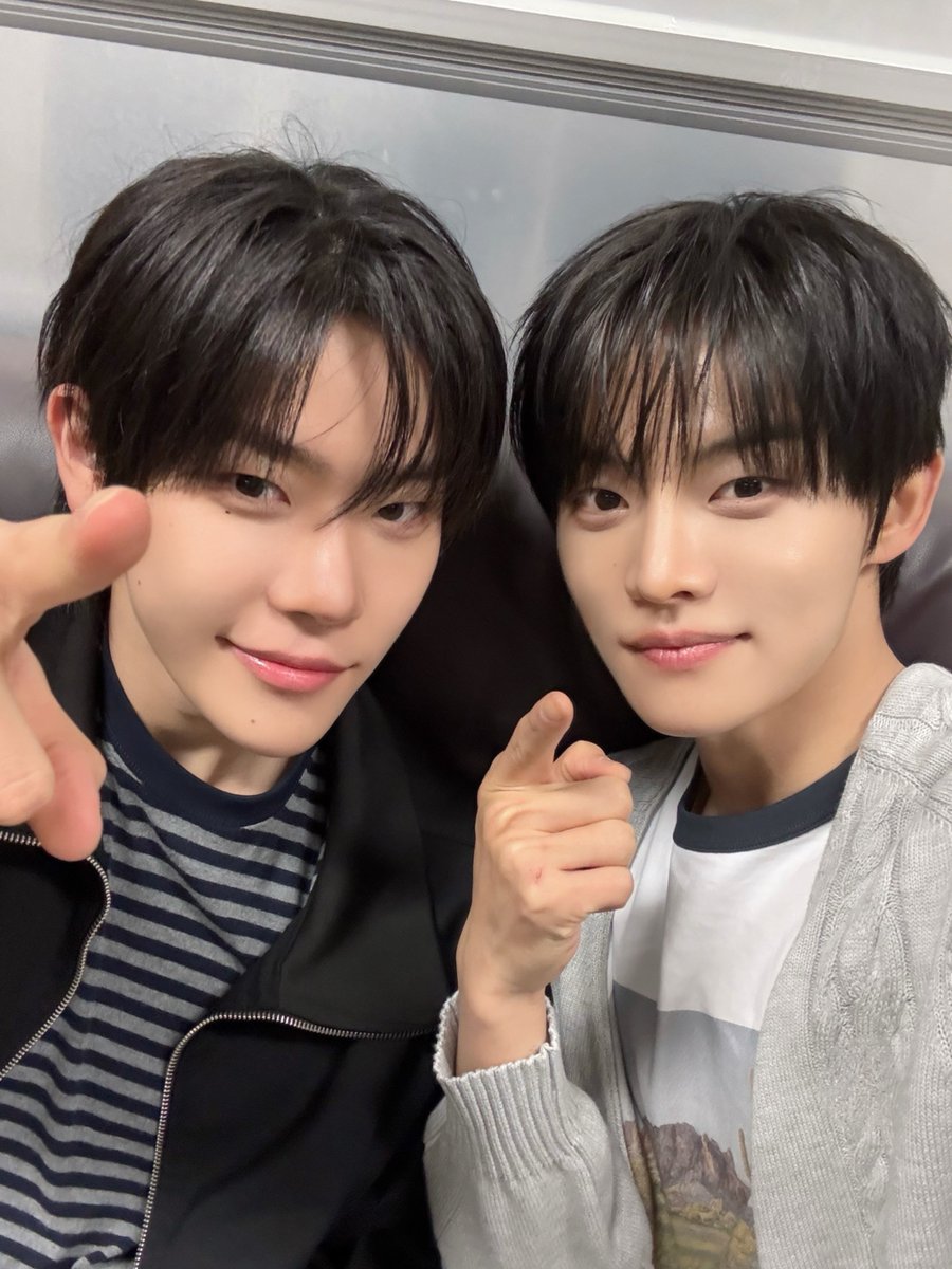 CLOSE YOUR EYES tweet media