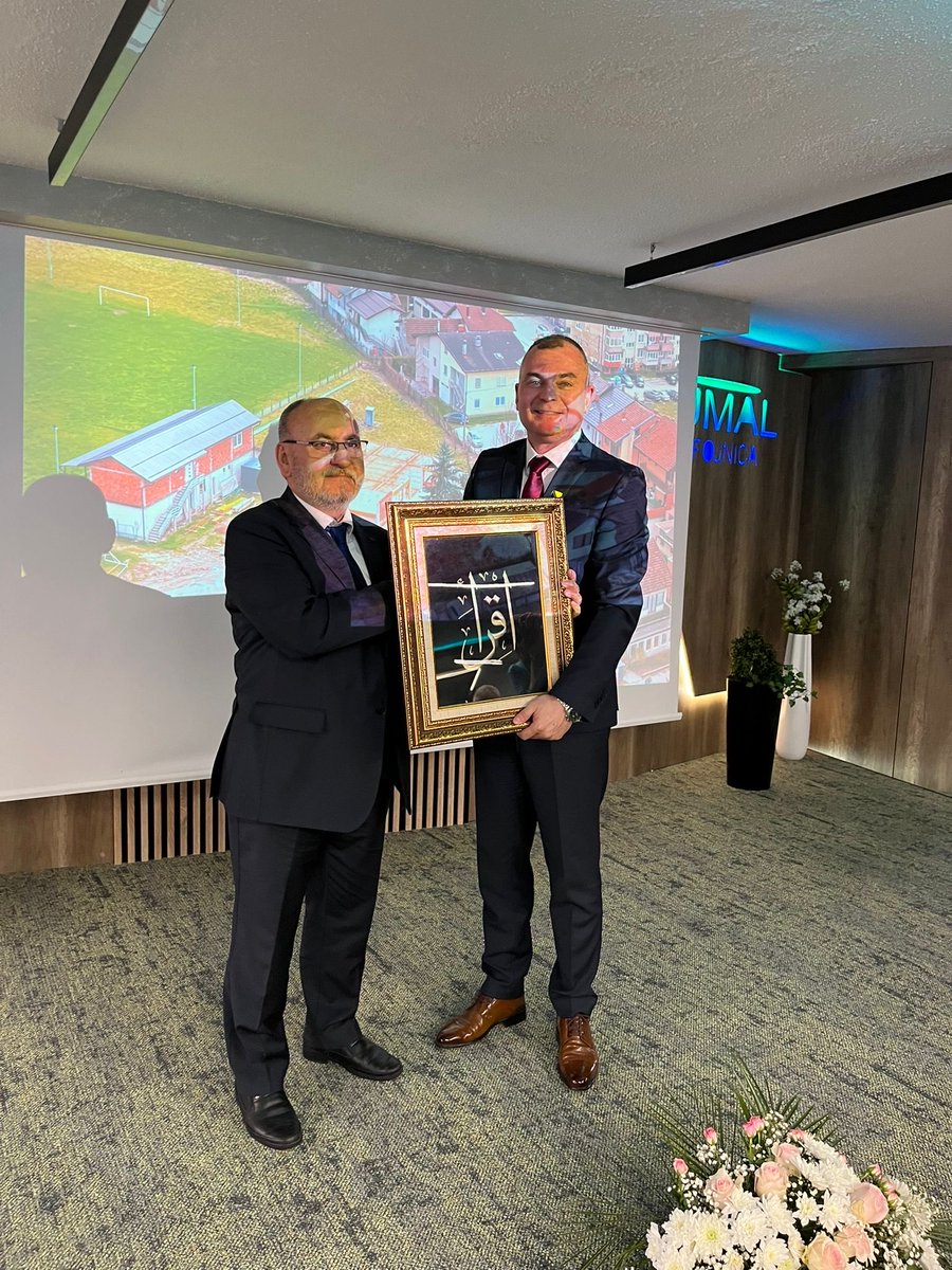 Hasan CAN tweet media