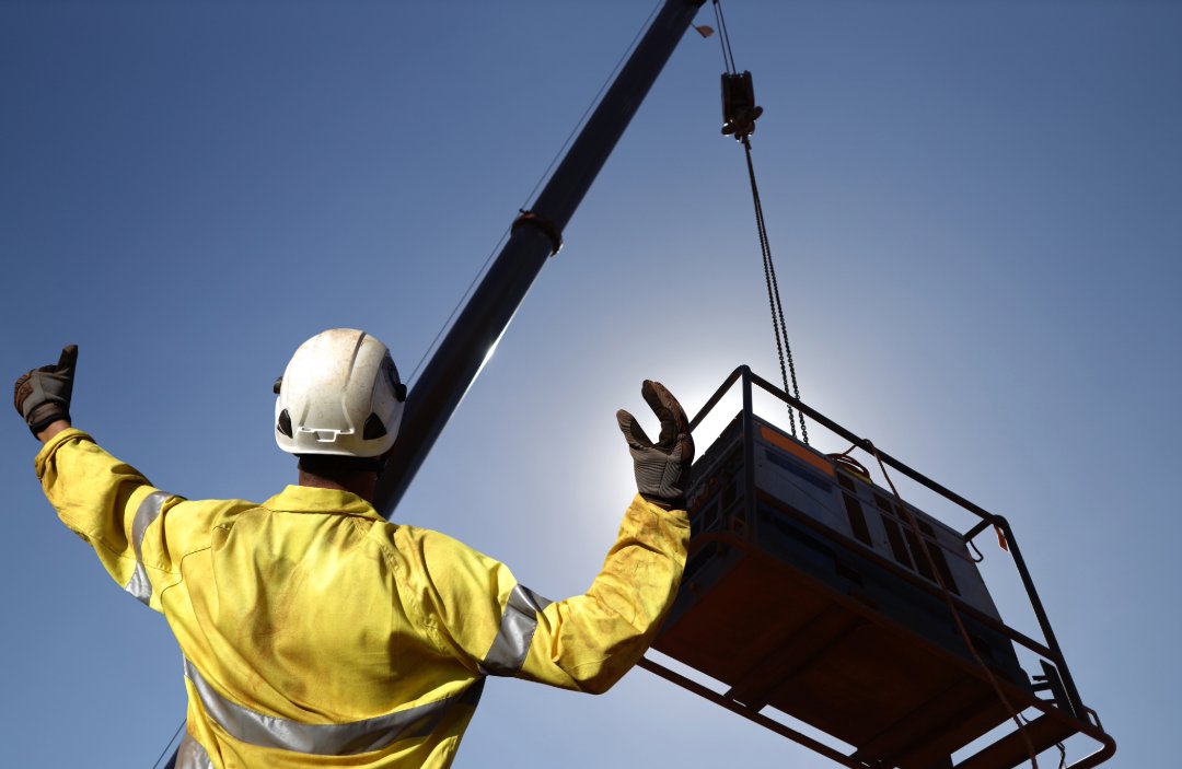 ProCraneNE's tweet photo. Big lift? Tight timeline? Challenging site?

Pro Crane delivers experienced operators, precise planning, and safe execution every time. No project is too heavy, too complex, or too high.

 Let’s get your next lift done right. https://t.co/4asRYReIMh https://t.co/KPTeX7wKvX