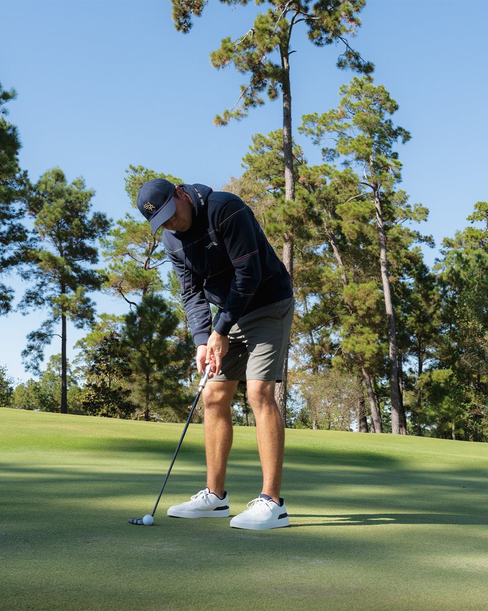 SUN DAY RED tweet media